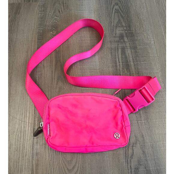 Lululemon Handbags - Lululemon Pink Belt Bag